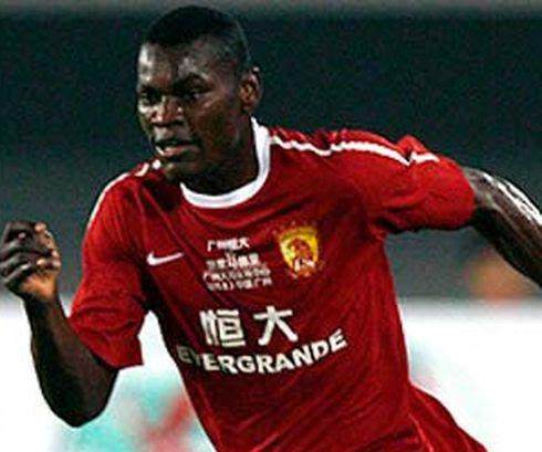 九游体育官网-保隆忆起当年中超钱多 “工资不用花 奖金就够啦”